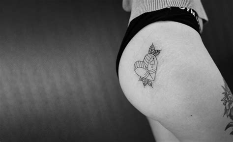 above butt tattoo|103 Fulfilling Butt Tattoos That Run High On。